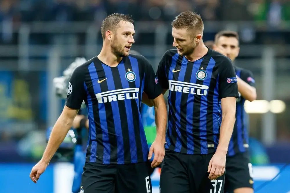 le-formazioni-skriniar-de-vrij-inter