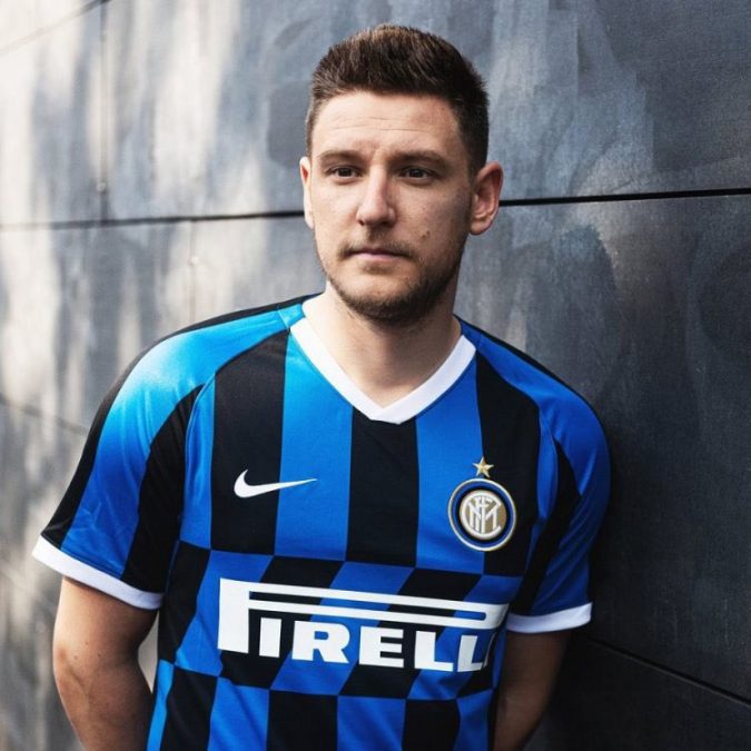 inter-maglia-201920-fronte inter-maglia-201920-fronte